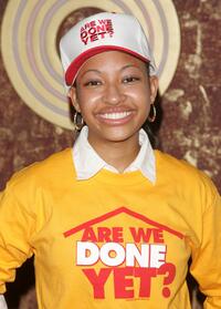 Aleisha Allen at the promotional event of "Are We Done Yet."