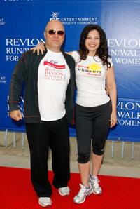 Michael Chiklis and Fran Drescher at the Revlon Run/Walk for women held at Los Angeles Memorial Coliseum.