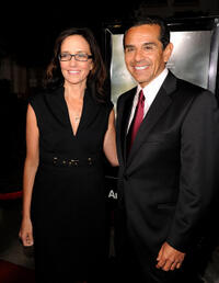 Lesley Chilcott and Los Angeles Mayor Antonio Villaraigosa at the premiere of "Waiting for a Superman."