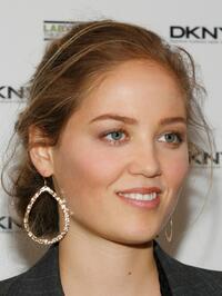 Erika Christensen at the LAByrinth Theater Companys 5th annual Celebrity Charades.