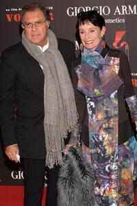 Geraldine Chaplin and her husband at the Spanish premiere for "Volver".