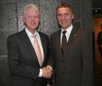 Bill Clinton and Jens Stoltenberg at the office in Oslo.