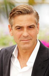George Clooney at the photocall of "Ocean's Thirteen" during the 60th International Cannes Film Festival.