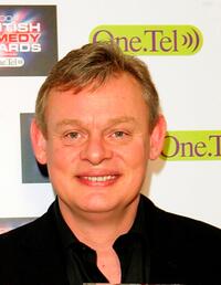Martin Clunes at the "British Comedy Awards 2004."