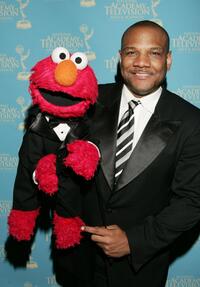 Kevin Clash and "Elmo" at the 34th Annual Daytime Creative Arts and Entertainment Emmy Awards.