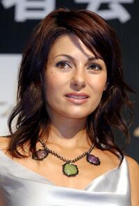Silvia Colloca at the promotion of "Van Helsing."