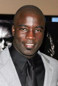 Mike Colter at the special screening of "Million Dollar Baby."