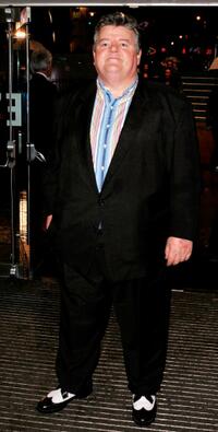 Robbie Coltrane at the world premiere of "Harry Potter And The Goblet Of Fire".