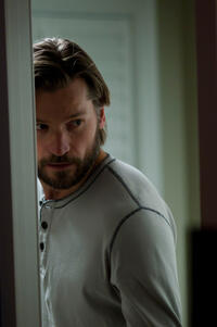 Nikolaj Coster-Waldau in "Mama."