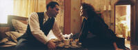 Marcel Cerdan (Jean-Pierre Martins) and Edith Piaf (Marion Cotillard) in "La Vie en Rose."