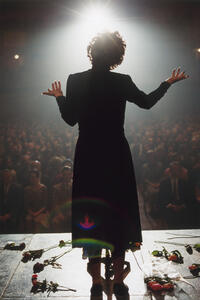 Edith Piaf (Marion Cotillard) in "La Vie en Rose."