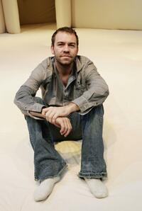 Brendan Cowell at the photocall of "Bed."