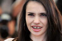 Beatrice Dalle at the 57th International Cannes Film Festival for the photocall of "Clean".