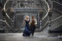 Claire Danes and Charlie Cox in "Stardust."