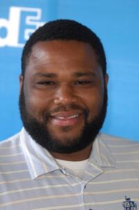 Anthony Anderson at the celebrity golf challenge to honor the nominees of 39th Annual NAACP Image Awards.