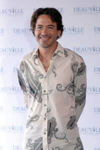 Robert Downey, Jr. at the photocall of "Kiss Kiss Bang Bang" during the 31st Deauville Festival Of American Film.