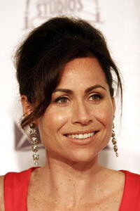 Minnie Driver at the premiere of "The Riches".