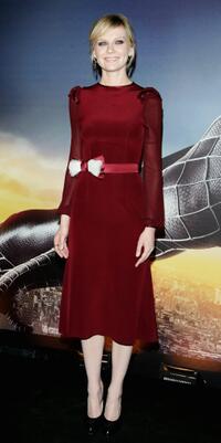Kirsten Dunst at the ''Spider-Man 3'' premiere in Paris.