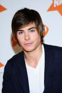 Zac Efron at the Nickelodeon Australian Kids' Choice Awards 2007.