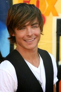 Zac Efron at the 2007 Teen Choice Awards.