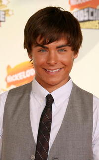 Zac Efron at the 20th Annual Kid's Choice Awards.
