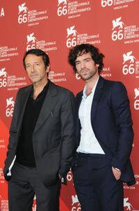 Jean Hugues Anglade and Romain Duris at the photocall of "Persecution" during the 66th Venice Film Festival.