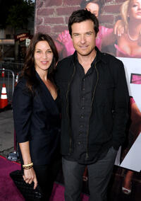 Amanda Anka and Jason Bateman at the California premiere of "Bridesmaids."