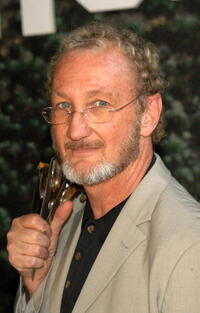 Robert Englund at the wax figure unveiling and DVD release of "Freddy Vs. Jason."