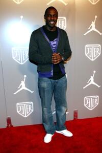 Idris Elba at the Jordan Brand's party celebrating Derek Jeter and New York City during the 2008 MLB All-Star Week.