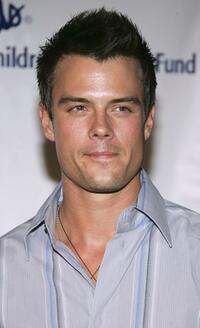 Josh Duhamel at the Children's Defense Fund's 15th Annual Beat the Odds Awards.