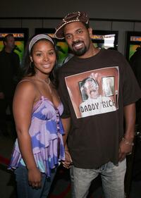 Mike Epps and his wife Michelle at the premiere of "Roll Bounce."