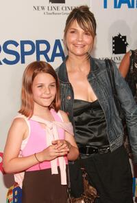 Kathryn Erbe and her daughter at the premiere of "Hairspray".