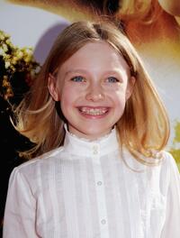 Dakota Fanning at the premiere of "Dreamer: Inspired by a True Story."