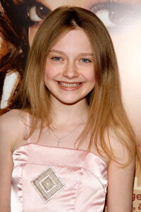 Dakota Fanning at the Hollywood Life Magazine's 9th Annual Young Hollywood Awards.