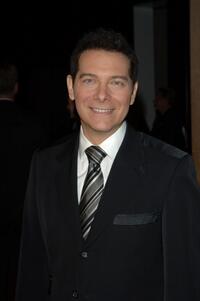 Michael Feinstein at the gala fundraiser for the Viewpoint School.