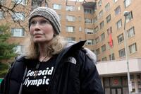 Mia Farrow at the rally to protest against the genocide in Darfur.