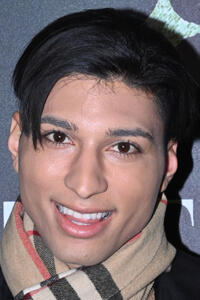 Giovanni Jones at the red carpet for Fashion Week