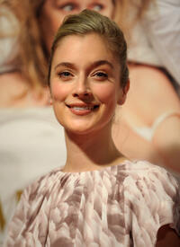 Caitlin Fitzgerald at the New York premiere of "It's Complicated."