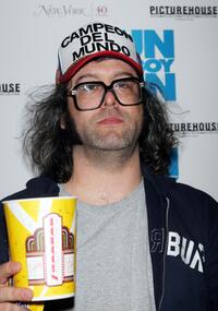 Judah Friedlander at the premiere of "Run, Fat Boy, Run."