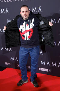 Carlos Areces at the Madrid premiere of "Mama."