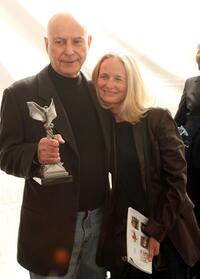 Alan Arkin and his wife Barbara Dana at the Film Independents 2007 Spirit Awards.