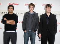 Michael Pena, Andrew Garfield and Tom Cruise at the photocall of "Lions For Lambs" during the 2nd Rome Film Festival.