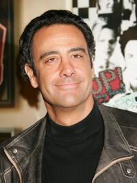 Brad Garrett at the premier of the film "Music and Lyrics".