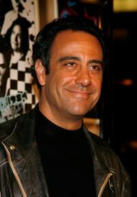 Brad Garrett at the premiere of "Music and Lyrics".