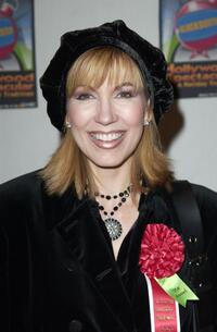 Leeza Gibbons at the "Blockbuster Hollywood Christmas Spectacular" parade.