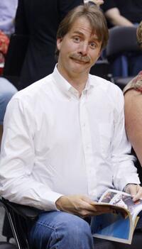 Jeff Foxworthy at the game two of the 2004 NBA Finals between the Detroit Pistons and the Los Angeles Lakers.
