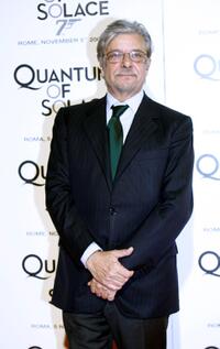 Giancarlo Giannini at the premiere of "Quantum Of Solace."