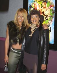 Jonell and Essence Atkins at the premiere of "How High."