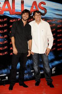 Hugo Silva and Carmelo Gomez at the premiere of "Agallas."