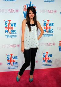 Selena Gomez at the 3rd Annual "VH1 Rock Honors" VIP party.